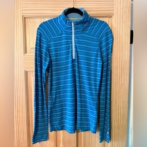 Smart wool 100% merino half zip top